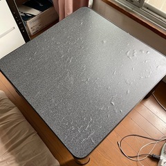 テーブル