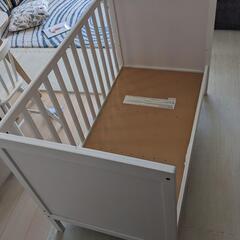 ベビーベッド Ikea SUNDVIK スンドヴィーク