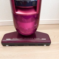シャープほうき型電気掃除機　⭐︎説明書付きの画像
