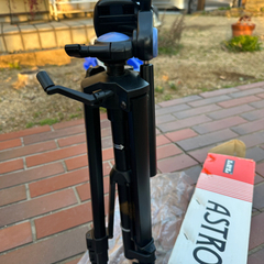 A S T R O   CV-100 三脚　ビデオ三脚の画像