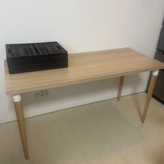 IKEA　テーブル