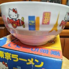 ハローキティ陶器丼鉢の画像