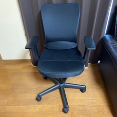 お取引き先の方が決まりました。ニトリ オフィスチェア　