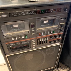 店舗、出張買取り実施中★GENERAL  8トラックテープ　カセット　ラジオ　マイク　スピーカー　一体型コンポの画像