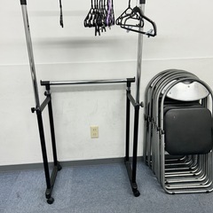 Wハンガーラック　クローゼット
