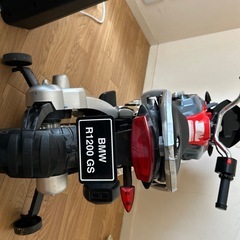 18000から10000に値下げ！公園でのお遊びに✨️幼児用充電式バイクの画像