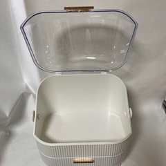 メイクボックス　大容量の画像