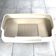 【USED】猫用トイレ 花王 ニャンとも清潔トイレ のびのびリラ...