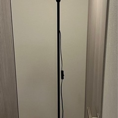 IKEAフロアランプ