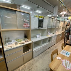 【愛品館 江戸川店 】3枚スイング扉 キッチンボード AYANO（綾野製作所）の画像