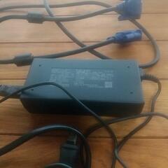  ACアダプター。VPNルーター。