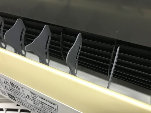 日立 ルームエアコン　RAS-A22E　2016年　おもに6畳