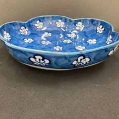 ★【源右衛門】中鉢 古染風 染付梅絵 梅形鉢 北九州店頭販売のみ　　　　の画像