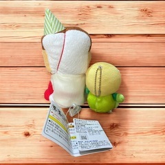 食パンマンとメロンパンナ✿ぬいぐるみ✿キーホルダーの画像