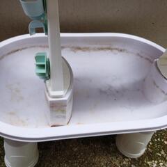 水遊び　ウォーターテーブルの画像