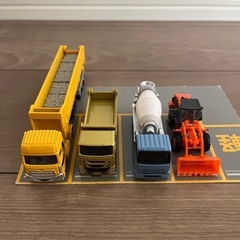 工事車両セット　ロングトミカ入り！
