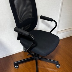 オフィスチェア
