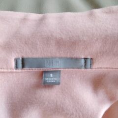 ユニクロ　テーラードジャケットの画像