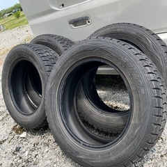 ウィンターマックス205/60R16
