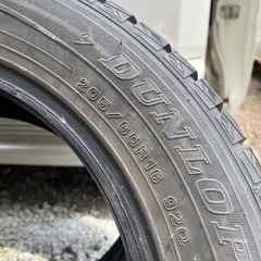 ウィンターマックス205/60R16の画像