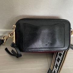 MARC JACOBS ショルダーバッグ　赤の画像