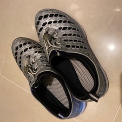 アウトドアシューズ　24cmの画像