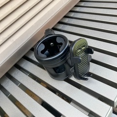 ベビーカー　ドリンクホルダーの画像