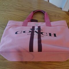 COACHのトートバッグの画像