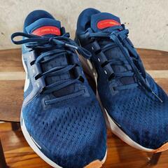 NIKE VOMERO16 ランニングシューズ 29.5cm