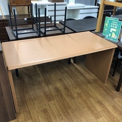 ビクターインテリア　デスク