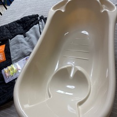 抱っこ紐カバー　コンセントキャップ　ベビー用バス　お風呂の画像