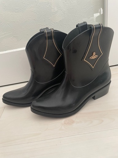 ヴィアンウエストウッドレインブーツ24