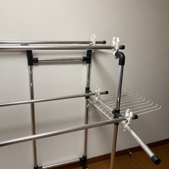室内物干し　コンパクト収納の画像