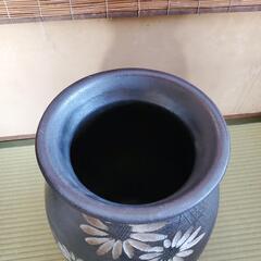 傘立てや花瓶に 陶器製の画像