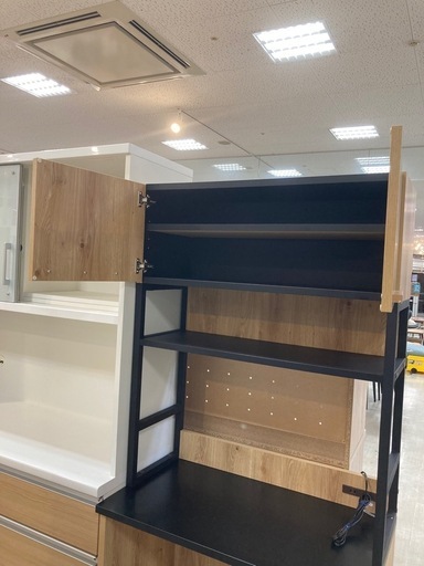 取りに来れる方限定！2枚扉のレンジボードです！
