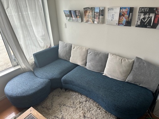 取引中　北欧モダンL字ソファ　4〜5人掛け