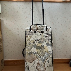 お値下げ👐ボストンキャリーバッグの画像