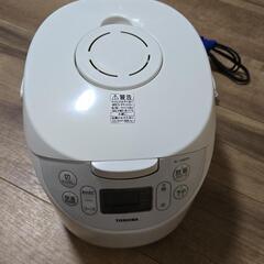炊飯器　TOSHIBA製