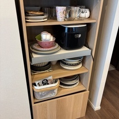 IKEAカップボード（食器棚）