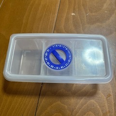 小分けタッパ