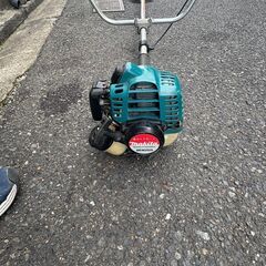 草刈り機　マキタ　MEM２０２S　