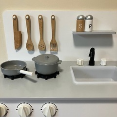 【お引き渡し待ち】おもちゃ　キッチンの画像