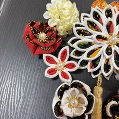 つまみ細工　ハンドメイド髪飾り　結婚式　卒業式　七五三の画像