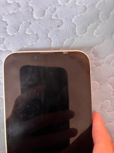 iPhone13　