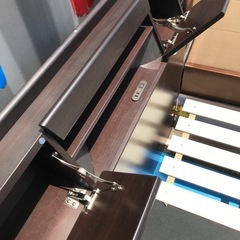 シングルベッドフレーム ヘッドボード多収納の画像