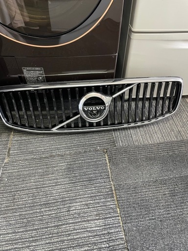 ボルボ　VOLVO　フロントグリル