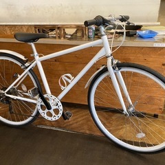 【前後タイヤ・チューブ新品！】6段変速　700×28cクロスバイ...