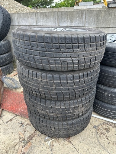 ヴェルファイア　タイヤセット　溝あり