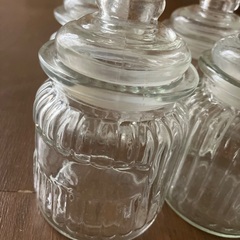 ガラス瓶9個セットの画像