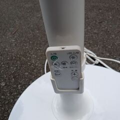 30cm  DC リビング扇風機　美品！の画像